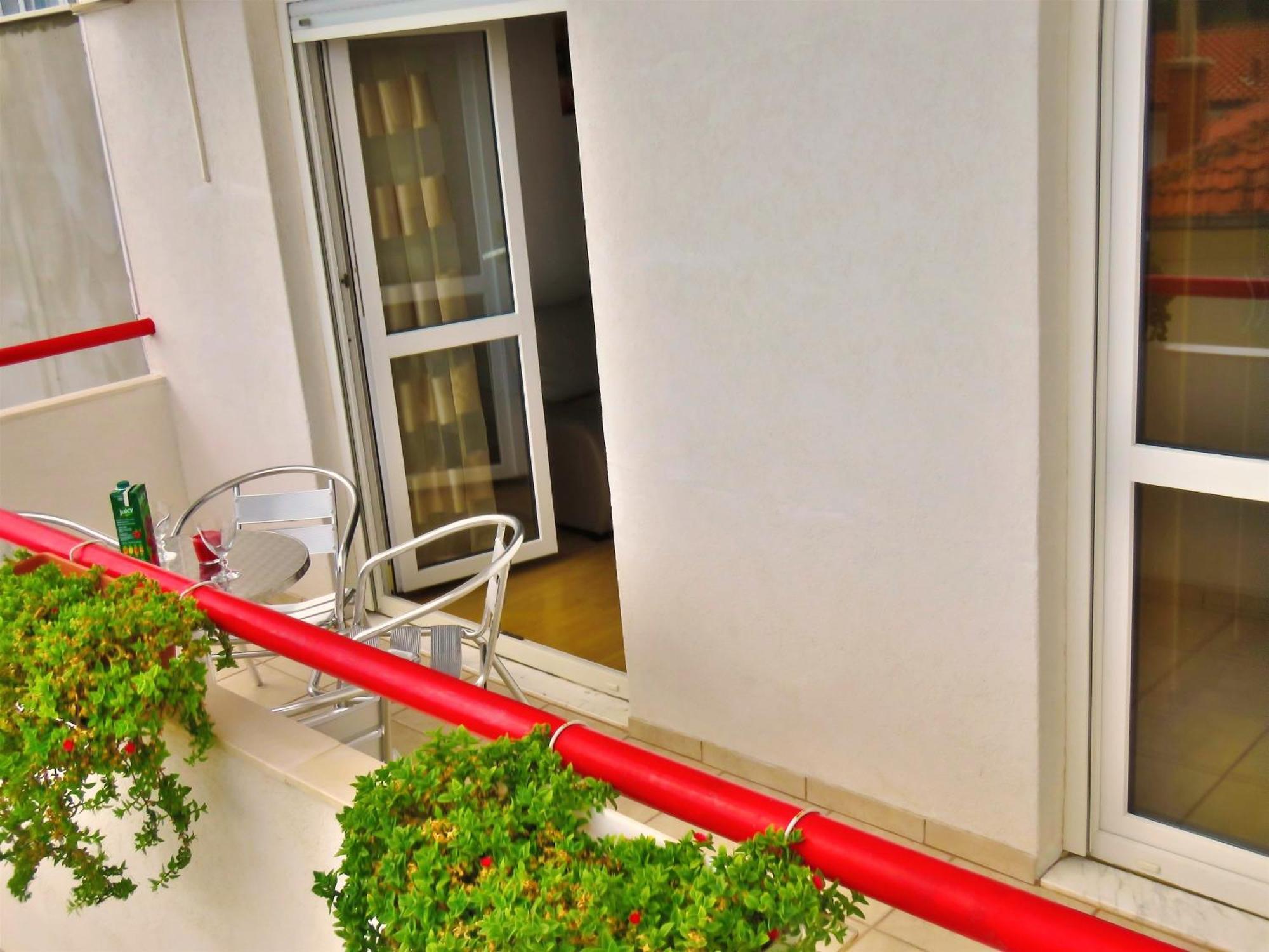 אומיס Apartments Zvone חדר תמונה
